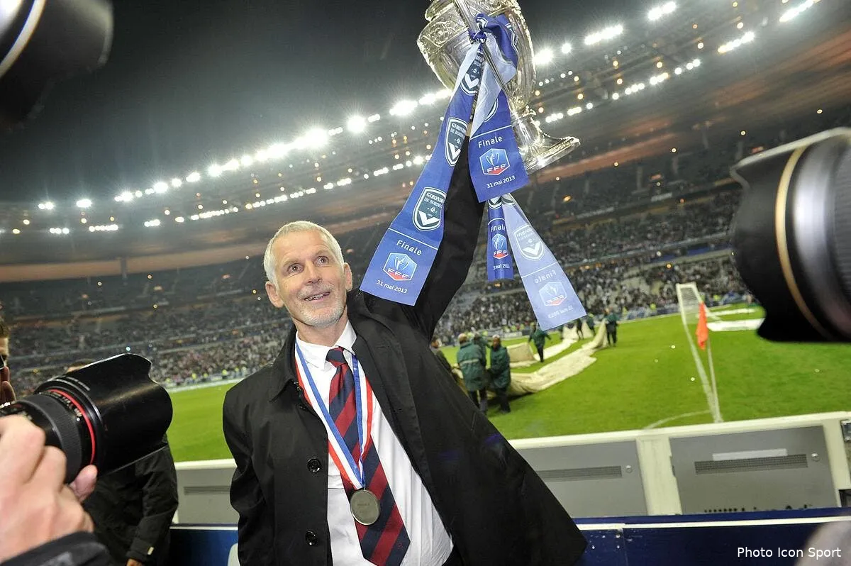 gillot utilise le stade de france comme appat a bordeaux gillot 272353