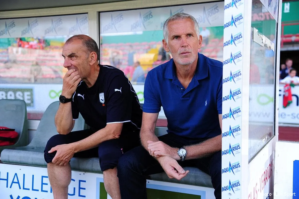 gillot y va cash avec les supporters de bordeaux iconsport win 200713 05 4564993