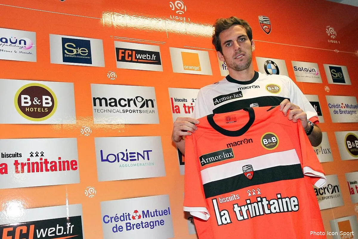 giuly et gourcuff vont faire grandir corgnet a lorient iconsport ico 040912 05 0139589