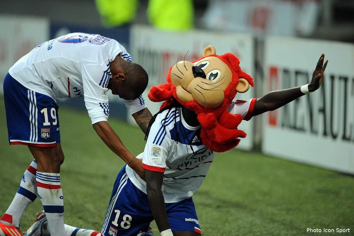 gomis n est pas le thauvin de l ol previent lacombe iconsport jpt 211012 08 5464829