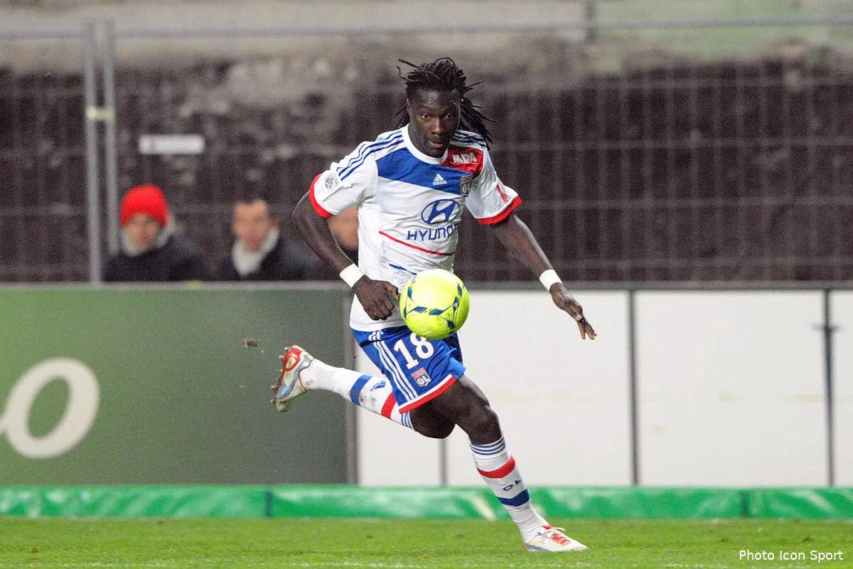 gomis prolongera a l ol en fin de saison ou partira iconsport jpt 091212 08 1645229