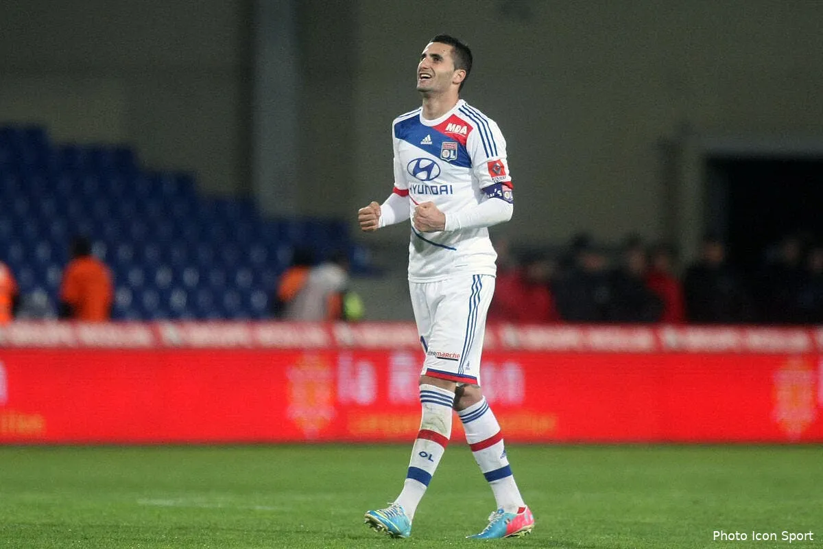 gonalons de l ol a naples l italie pense qu aulas bluffe iconsport guy 190413 132 2473409