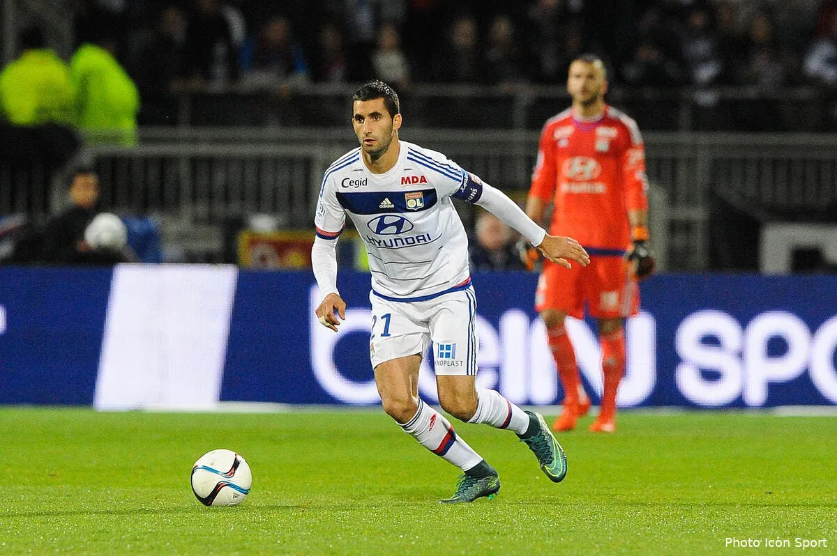 gonalons defenseur central la bonne idee de l ol iconsport jpt 231015 08 40123811