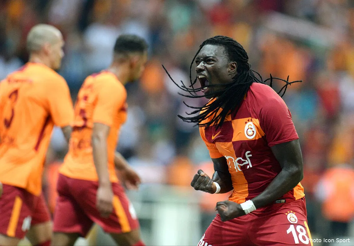 gre l om cherche un buteur gomis est meilleur buteur de grece iconsport icon ses 140817 05 16190183