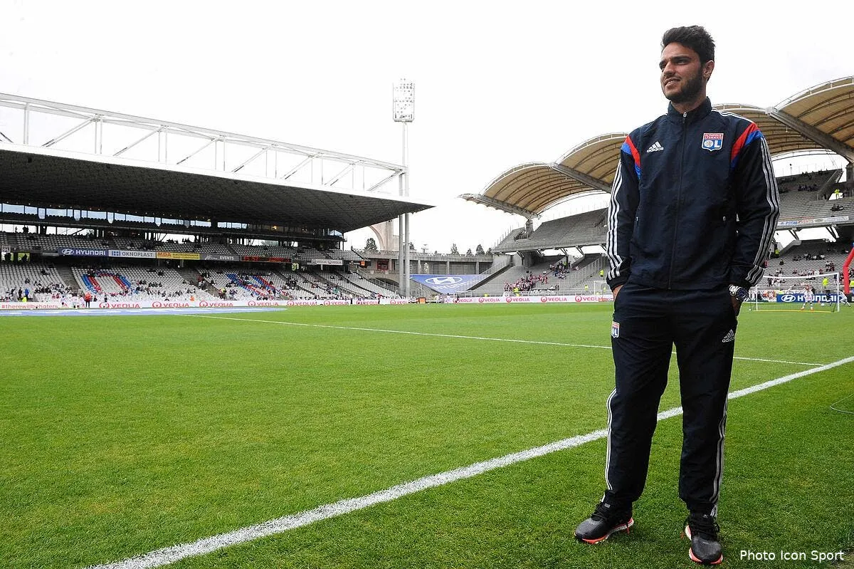 grenier de retour sur les terrains a l ol iconsport jpt 020515 08 05119985