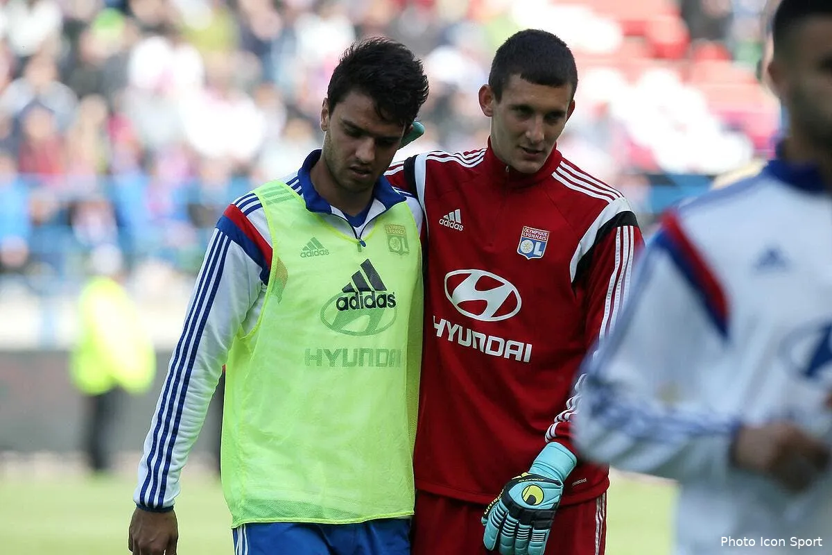 grenier forfait pour psg ol iconsport vmi 090515 23 57115939