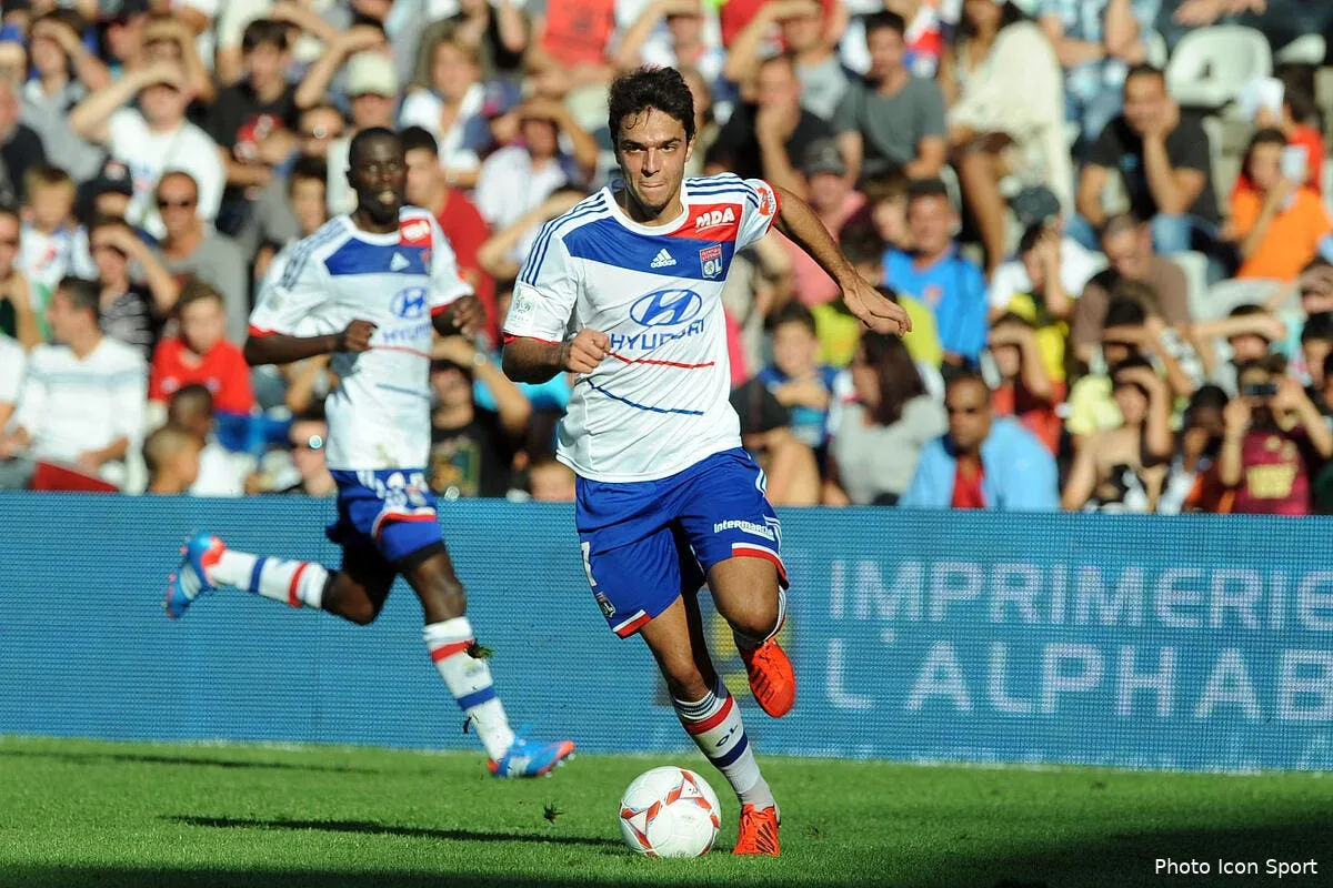 grenier un bon point de pris par l ol iconsport jpt 160912 08 3655775