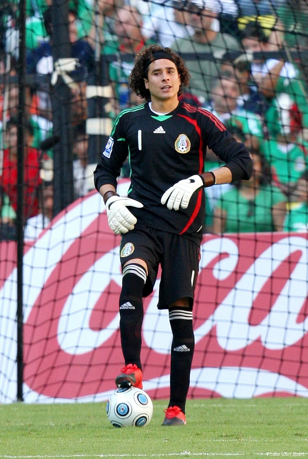guillermo ochoa tout proche du psg iconsport ppg 040110 22 0220458