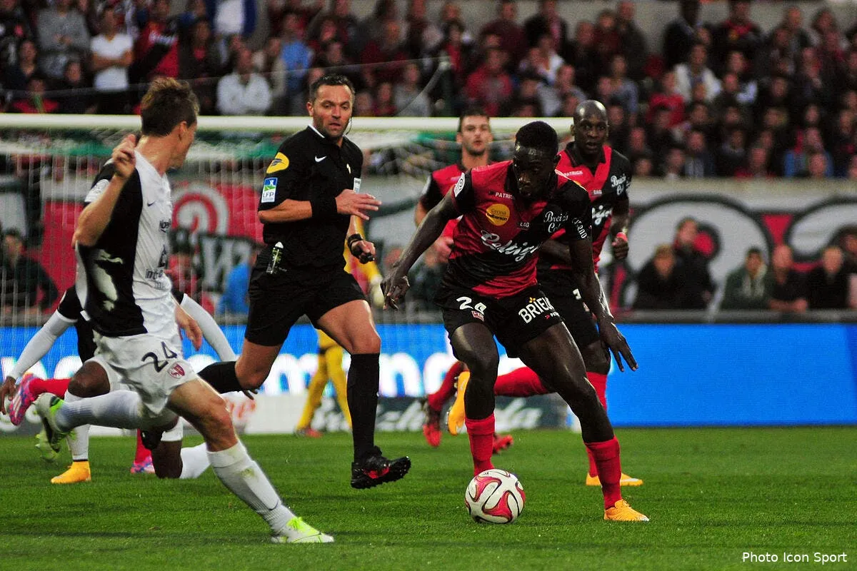 guingamp impatient de sortir du trou iconsport leb 240914 01 1292861