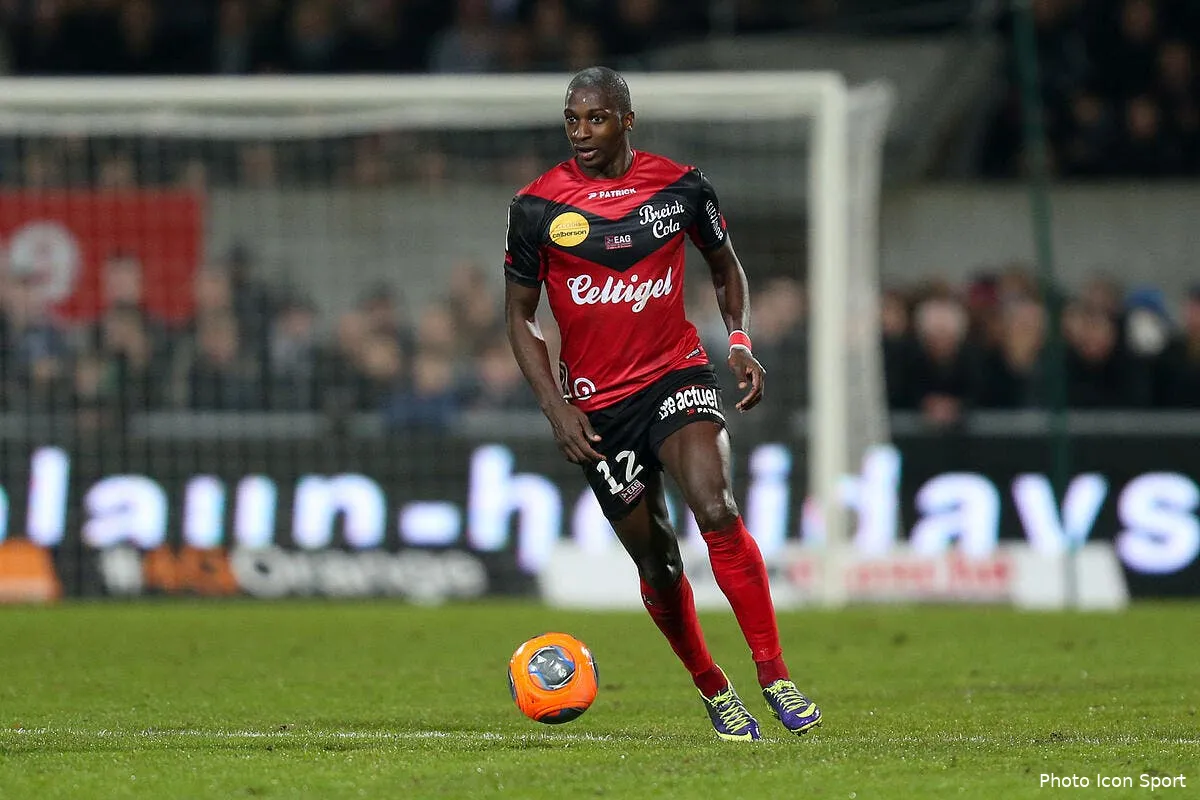 guingamp n aime plus voyager pour un seul point iconsport vmi 041213 08 6471545