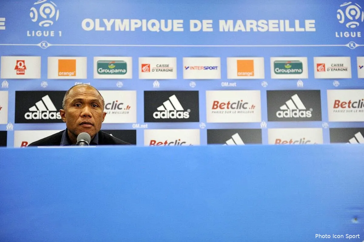 guingamp quand on joue l om on fait pas le malin previent kombouare iconsport noe 271111 88 08152262