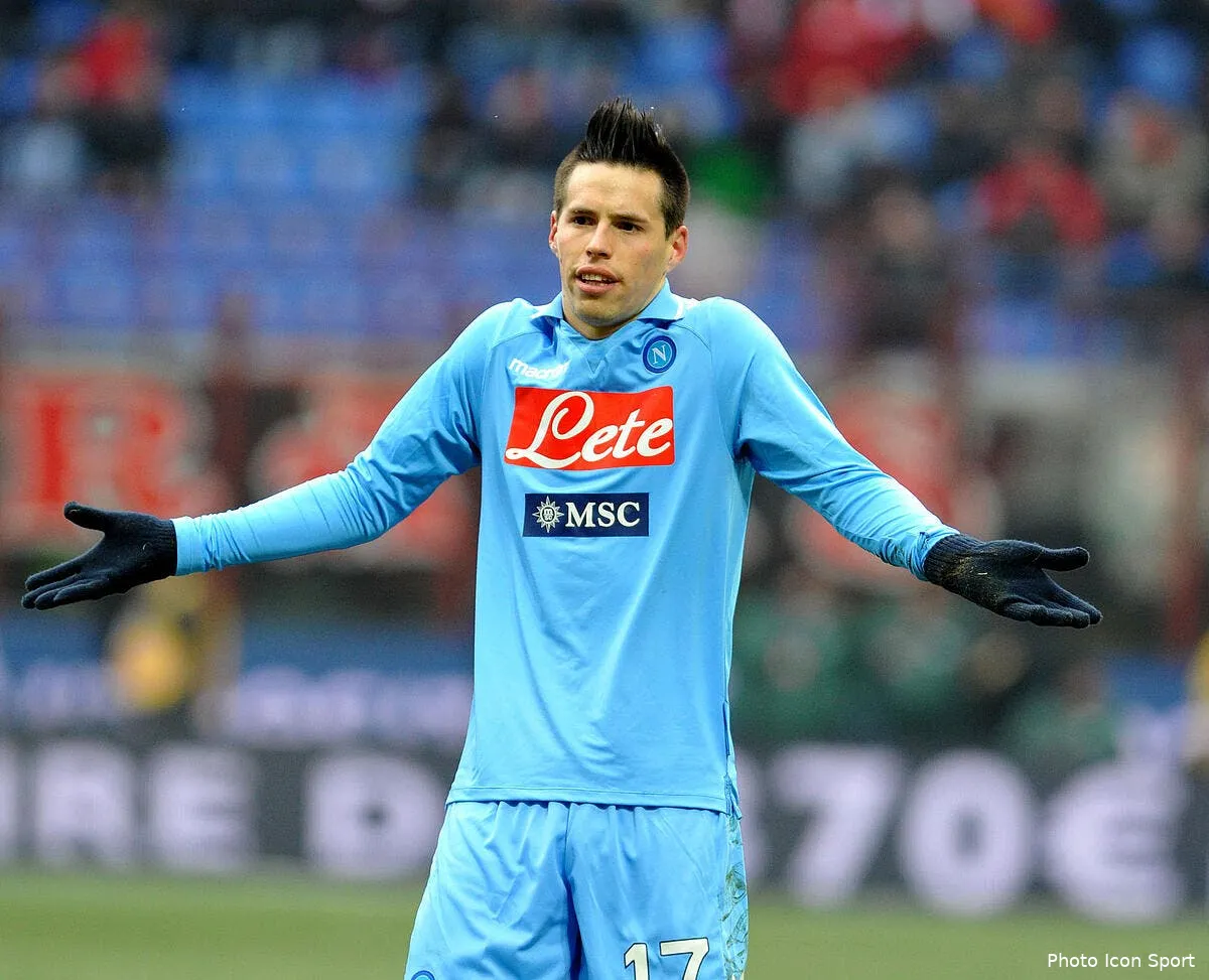 hamsik au psg le joueur de naples se dit interesse iconsport ipp 050212 08 2031882