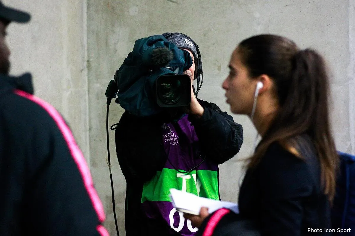 harcelement des journalistes accusent cette chaine sportive a les oreilles qui sifflent icon fid 311018 08 141283223