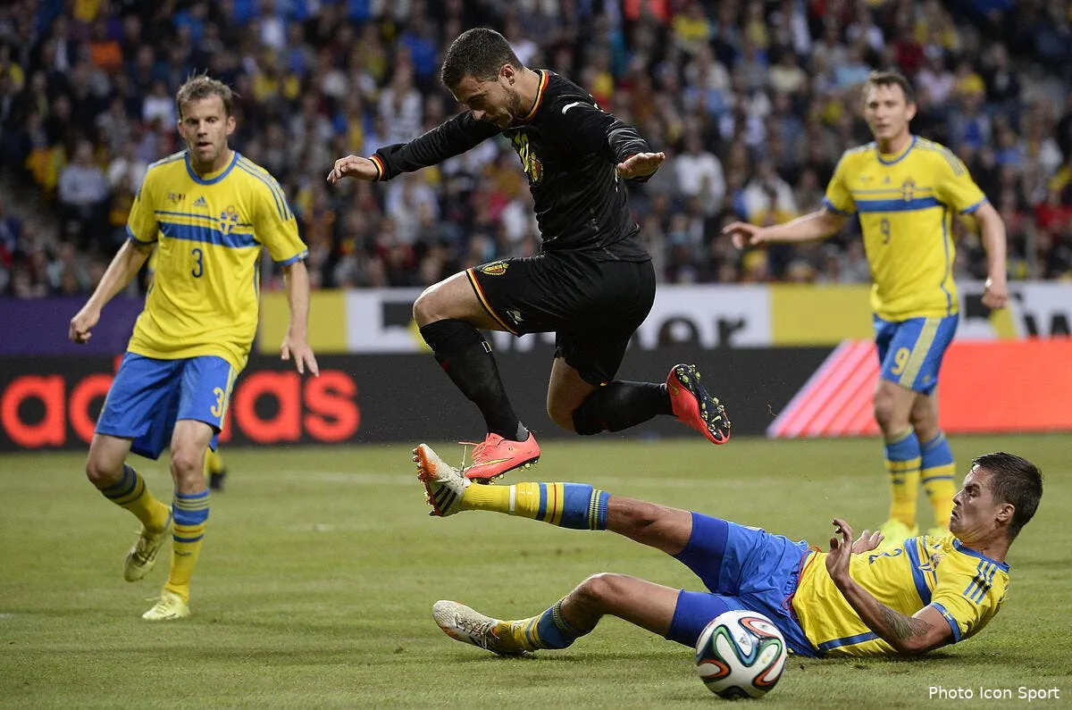 hazard n a pas donne la lecon qu il voulait a ibrahimovic iconsport blg 010614 10 0184337