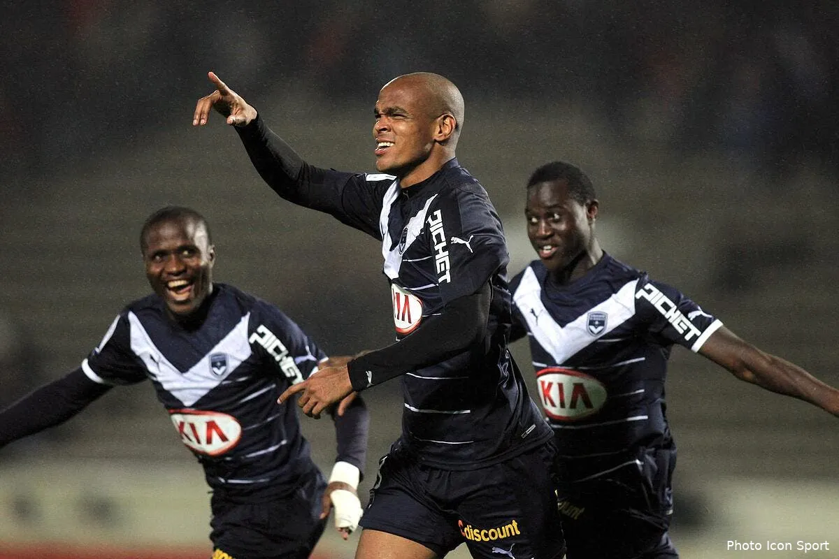 henrique demande officiellement a quitter bordeaux au mercato iconsport blo 041211 05 0728706