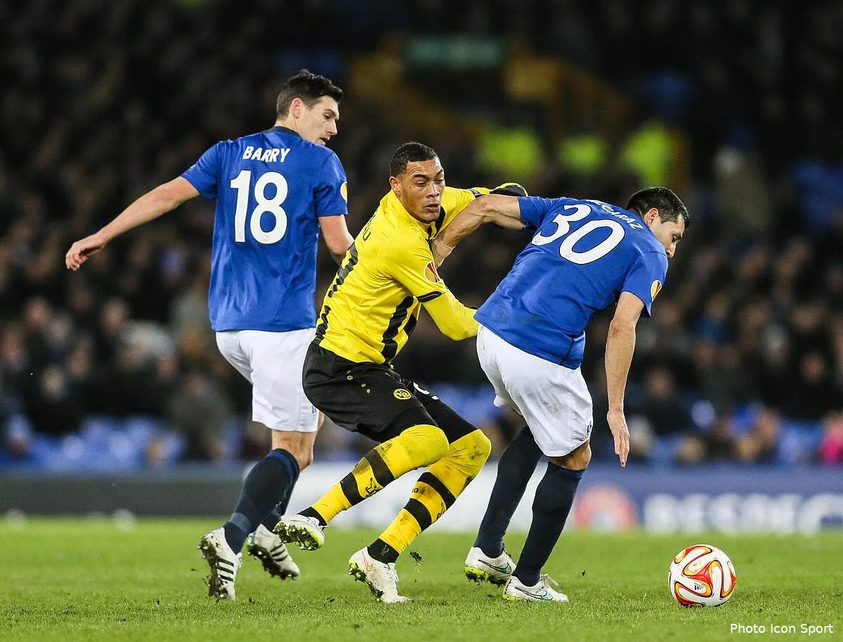 hoarau reste en suisse jusqu en 2018 iconsport spi 260215 10 09105723