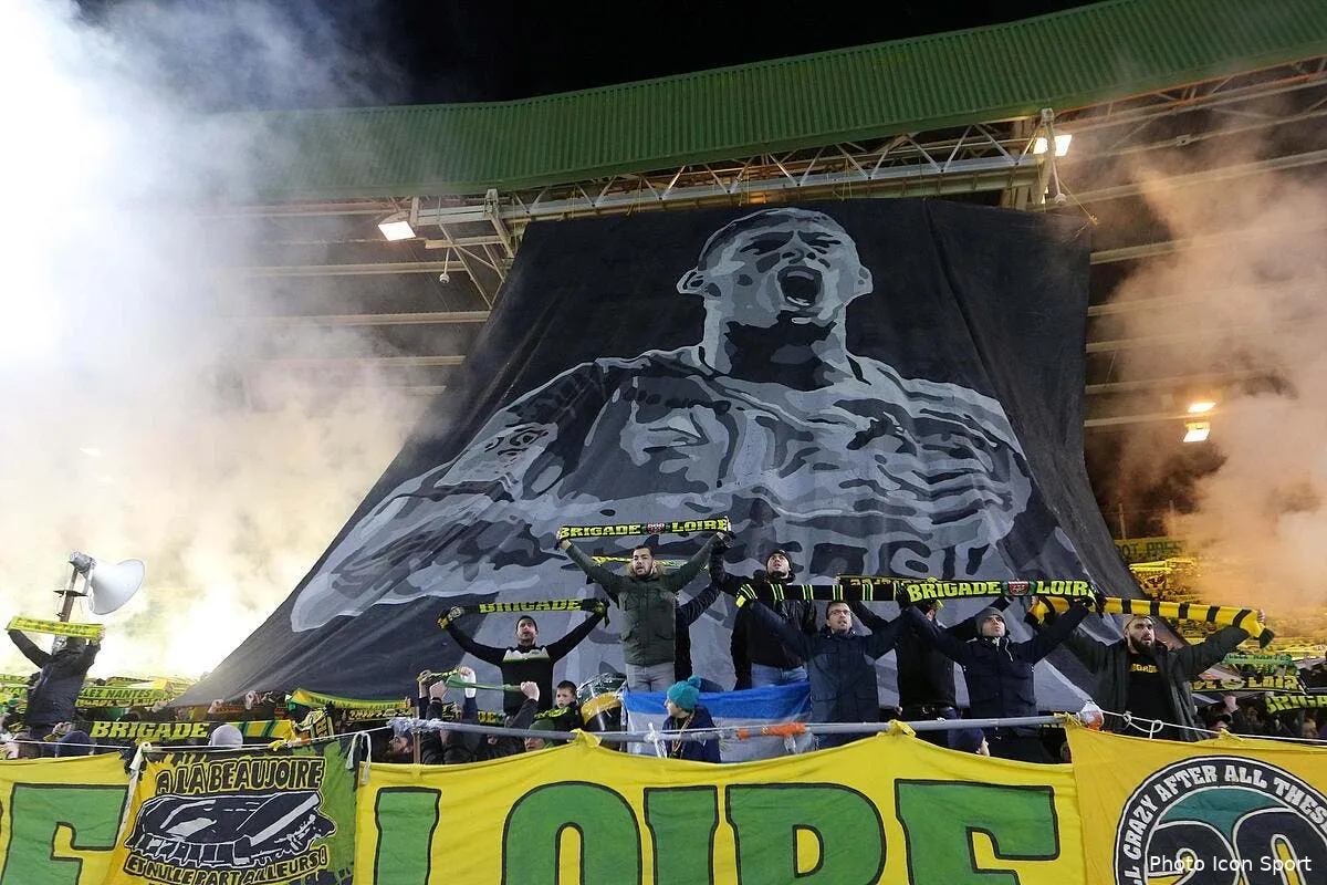hommage a emiliano sala la lfp colle 16 500 euros d amende a nantes icon lem 300119 05 31245627