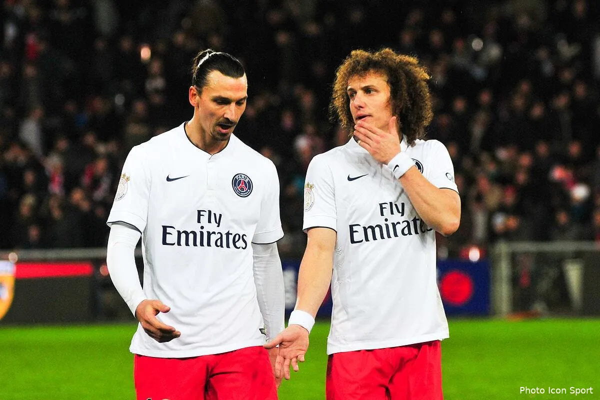 ibrahimovic colle son nez dans le mercato du psg iconsport leb 141214 09 2199697