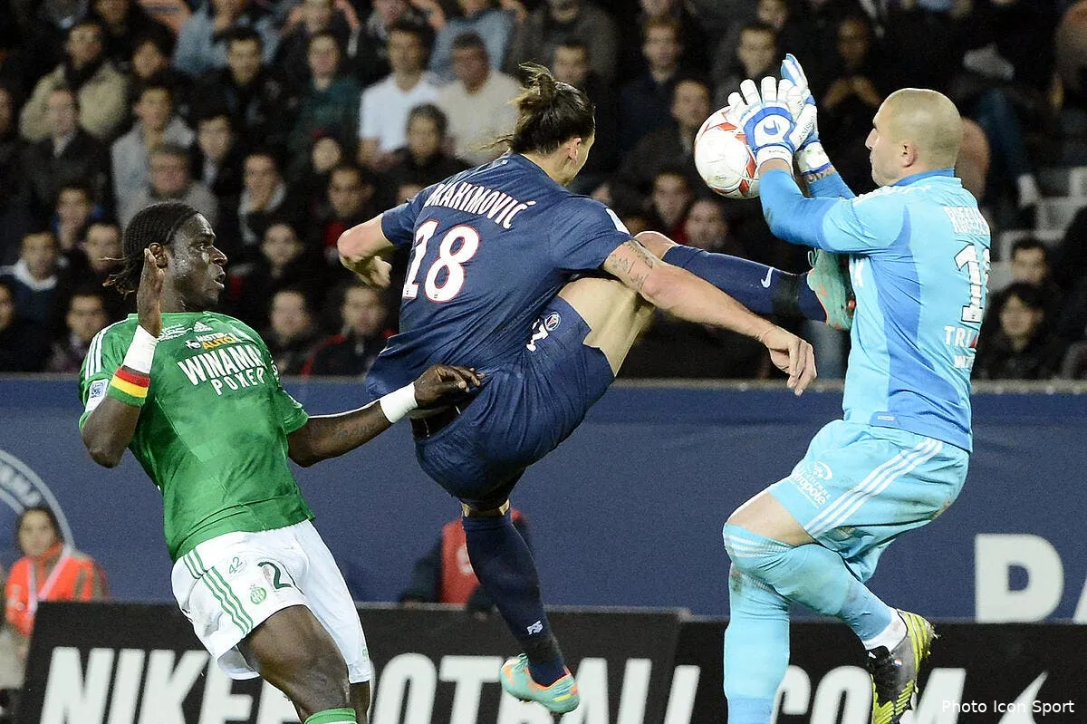 ibrahimovic dit tout sur son expulsion et espere ne pas etre trop puni iconsport por 031112 888 0242465