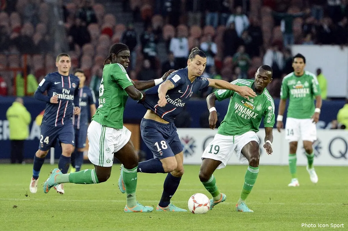 ibrahimovic n empeche pas l asse de dormir iconsport or 031112 601 10443541