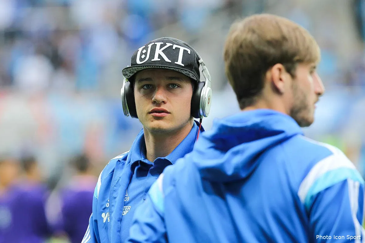 il est beau et il est a moitie prix mon thauvin a l om iconsport vmi 170415 08 06109833