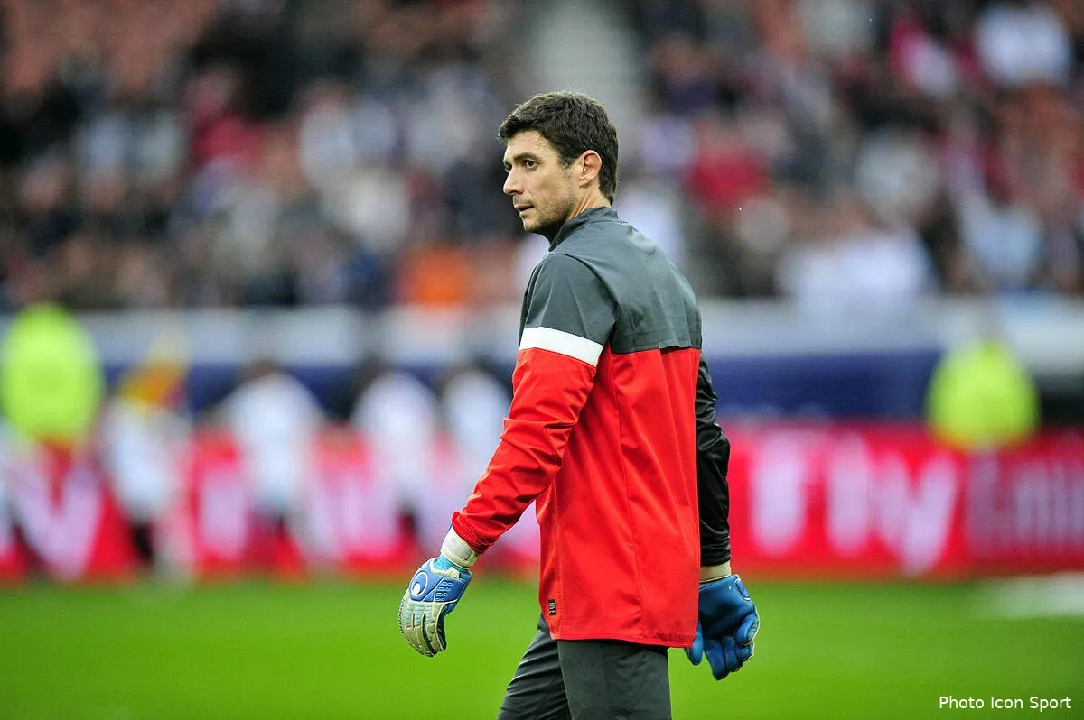 il n y a pas de rock stars au psg explique le crom iconsport noe 201012 64 06751611