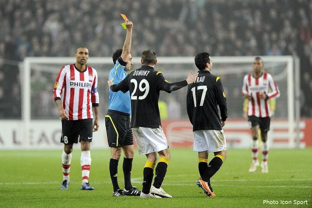 il ne manquait qu un bon arbitre pour le losc 67666 15918