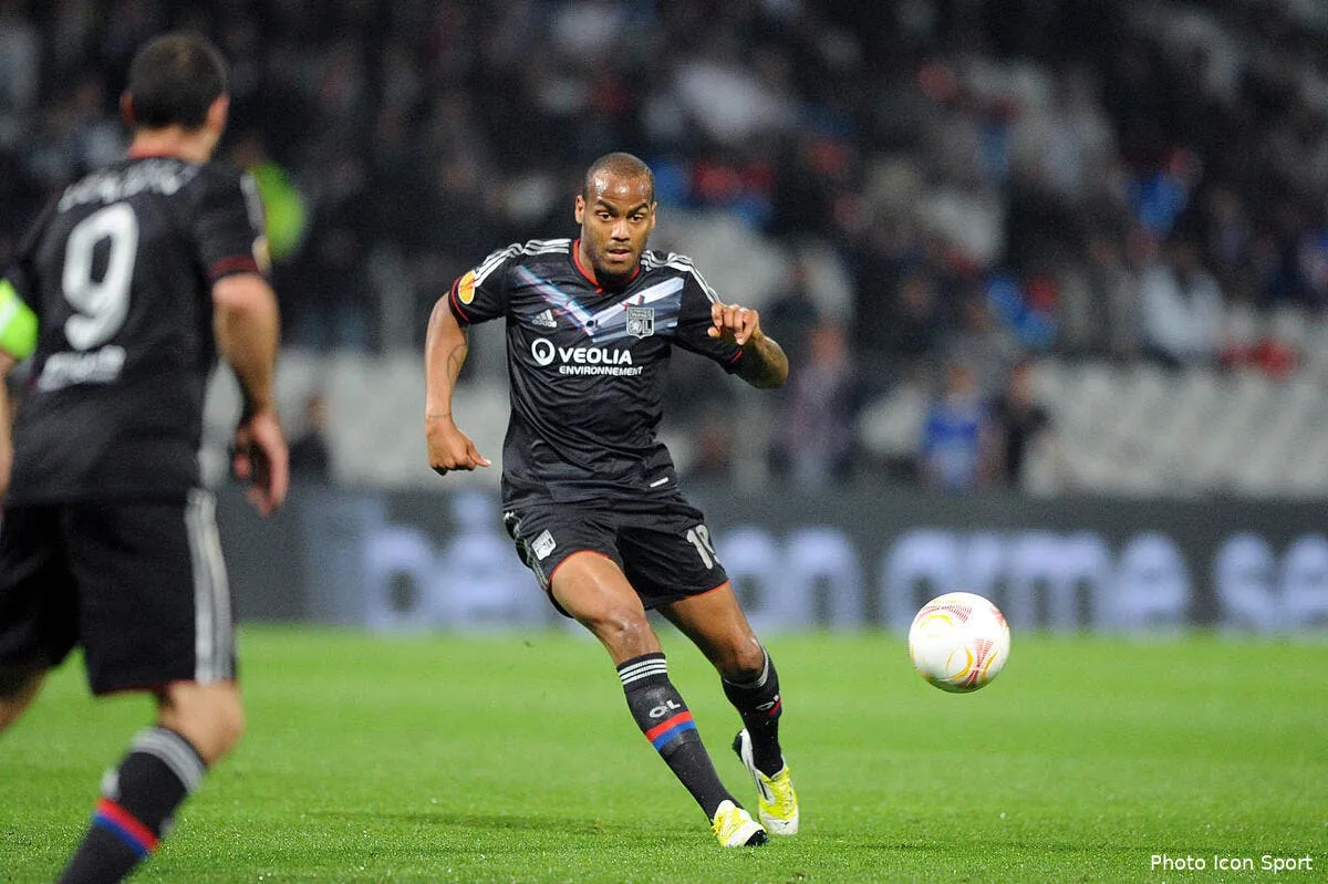 il y a bien un dossier briand ol a la lfp iconsport jpt 251012 74 5457277