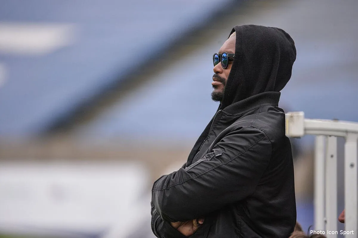 info djibril cisse victime d un braquage a saint ouen iconsport dib 020616 10 05155590