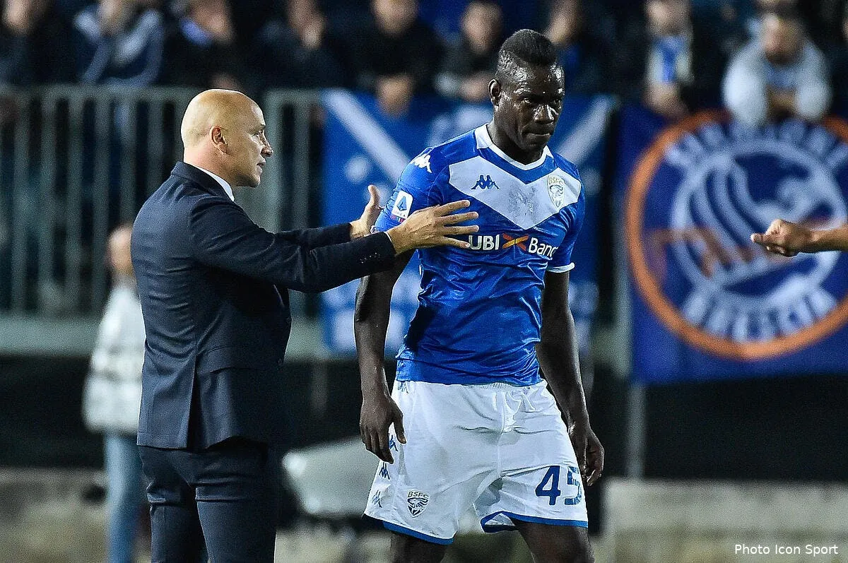 ita balotelli victime de racisme ses fans se retournent contre lui balotelli 49269521