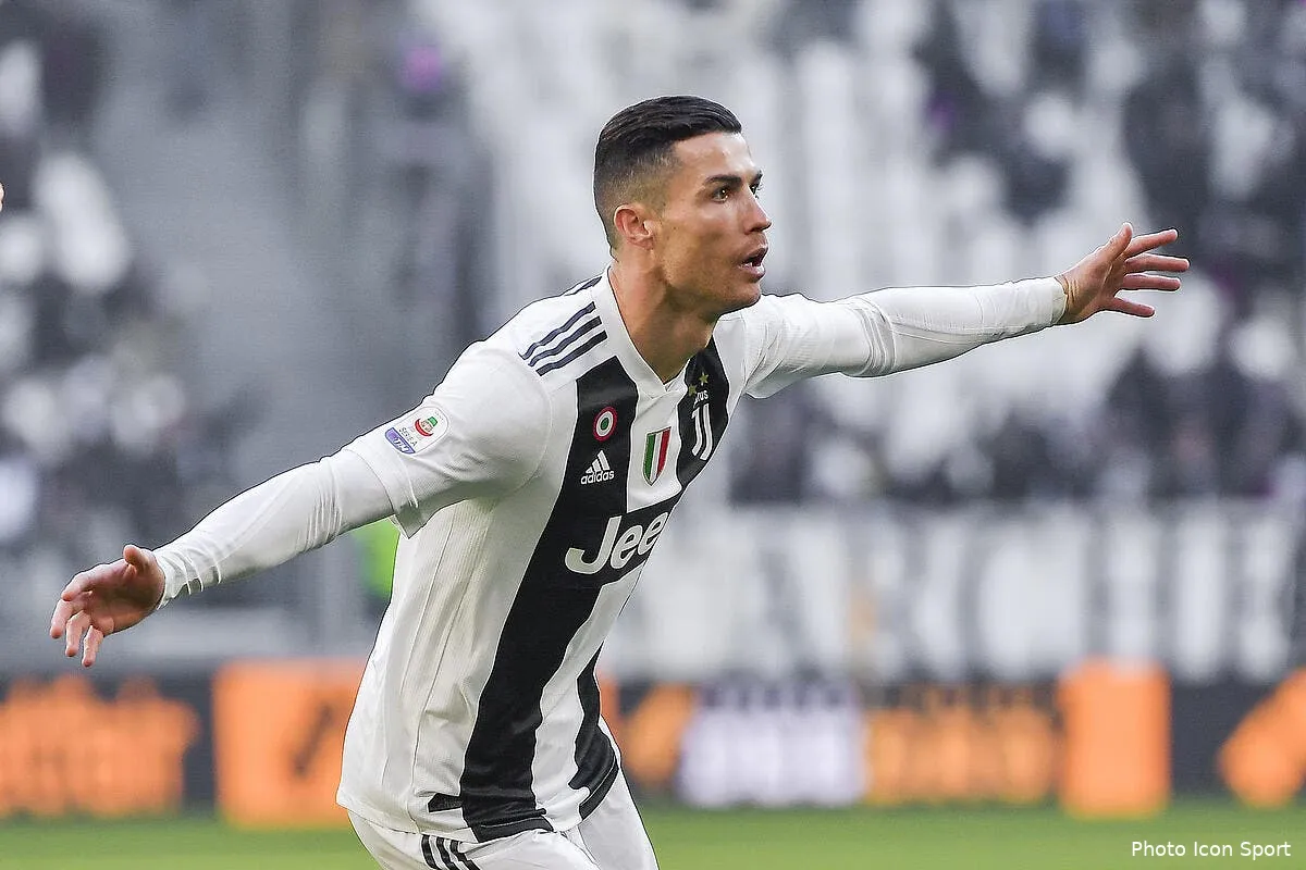 ita cristiano ronaldo a un nouvel amour il ne le cache plus icon lp 9002971240459