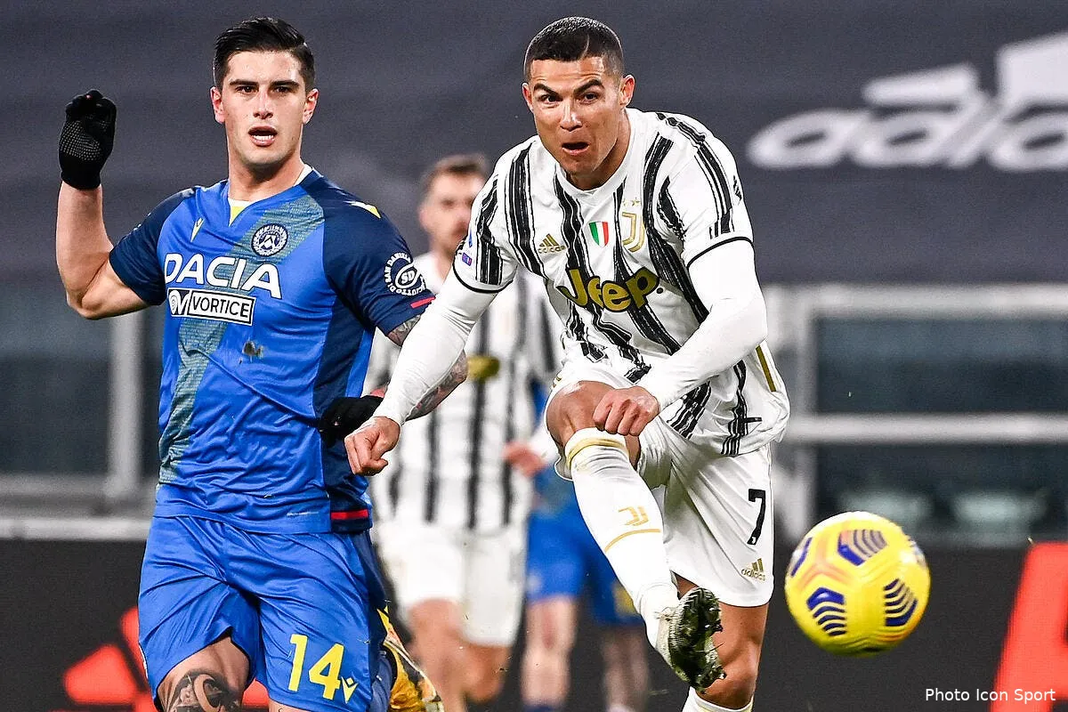 ita cristiano ronaldo se retrouve dans la polemique pele icon lp 12224330 303313