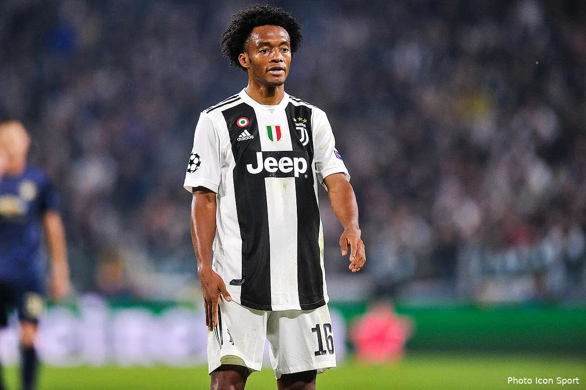 ita cuadrado remercie encore la juve d avoir achete cristiano ronaldo icon nwp 071118 17 33236611