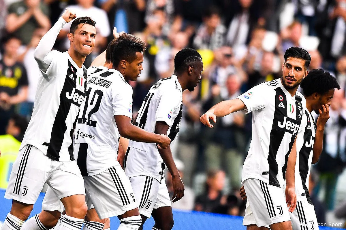ita la juventus championne d italie pour la 35e fois icon lp 9583307251043