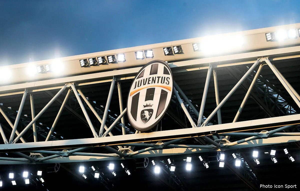 ita le juventus stadium va disparaitre iconsport 31244232181943