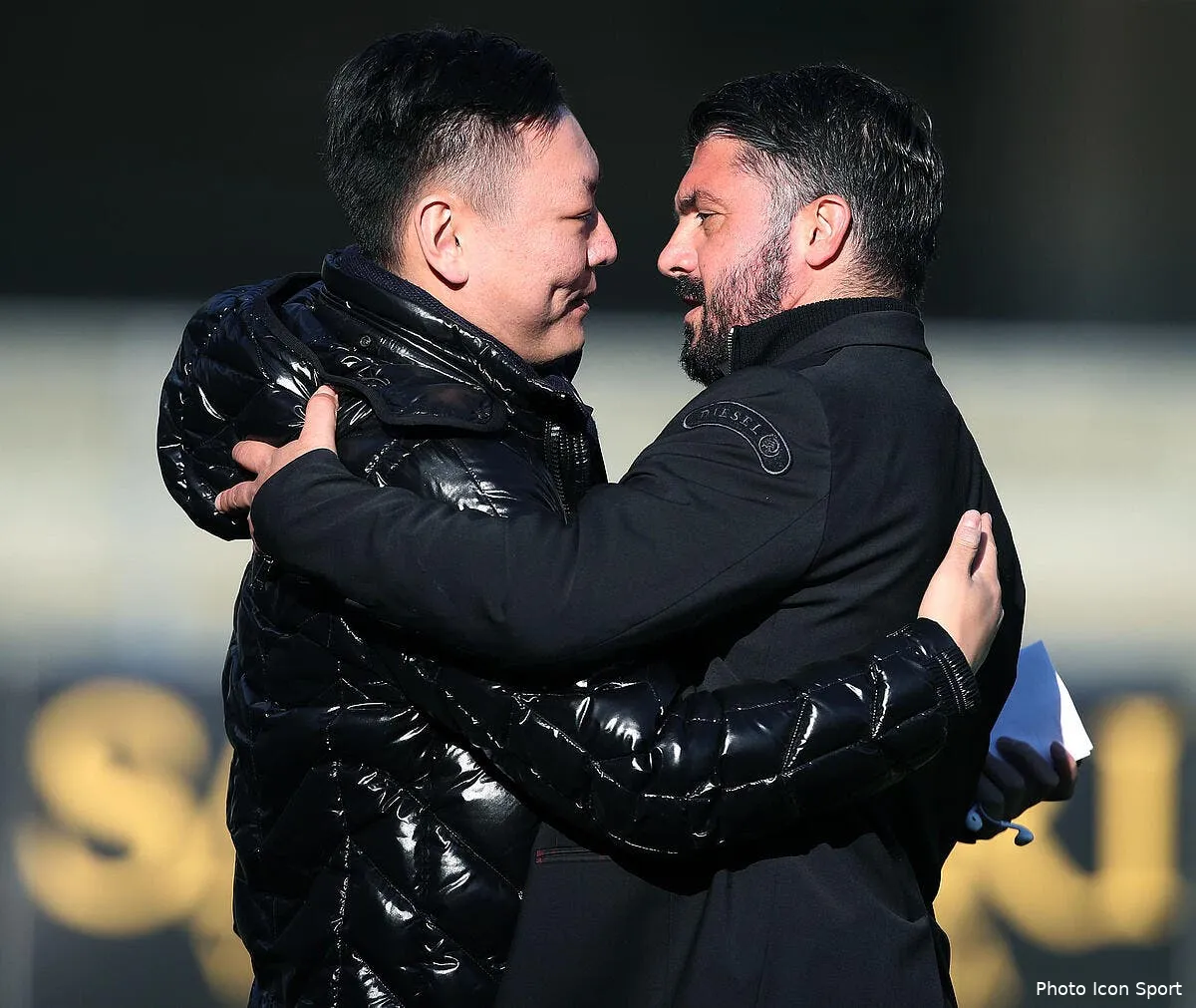 ita le proprietaire chinois du milan ac en faillite iconsport icon liv 161217 08 14210513