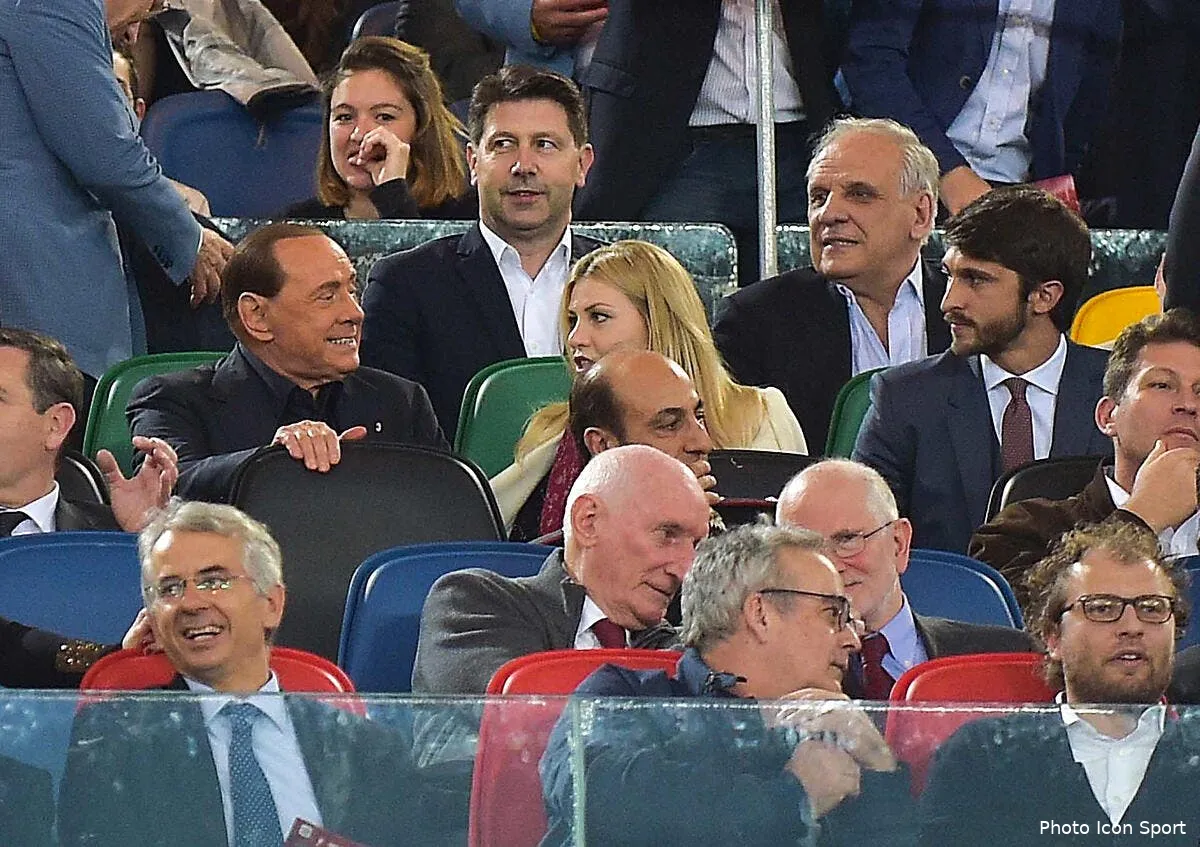 italie berlusconi cede le milan ac pour 740me a des chinois iconsport ipp 210516 01 06150912