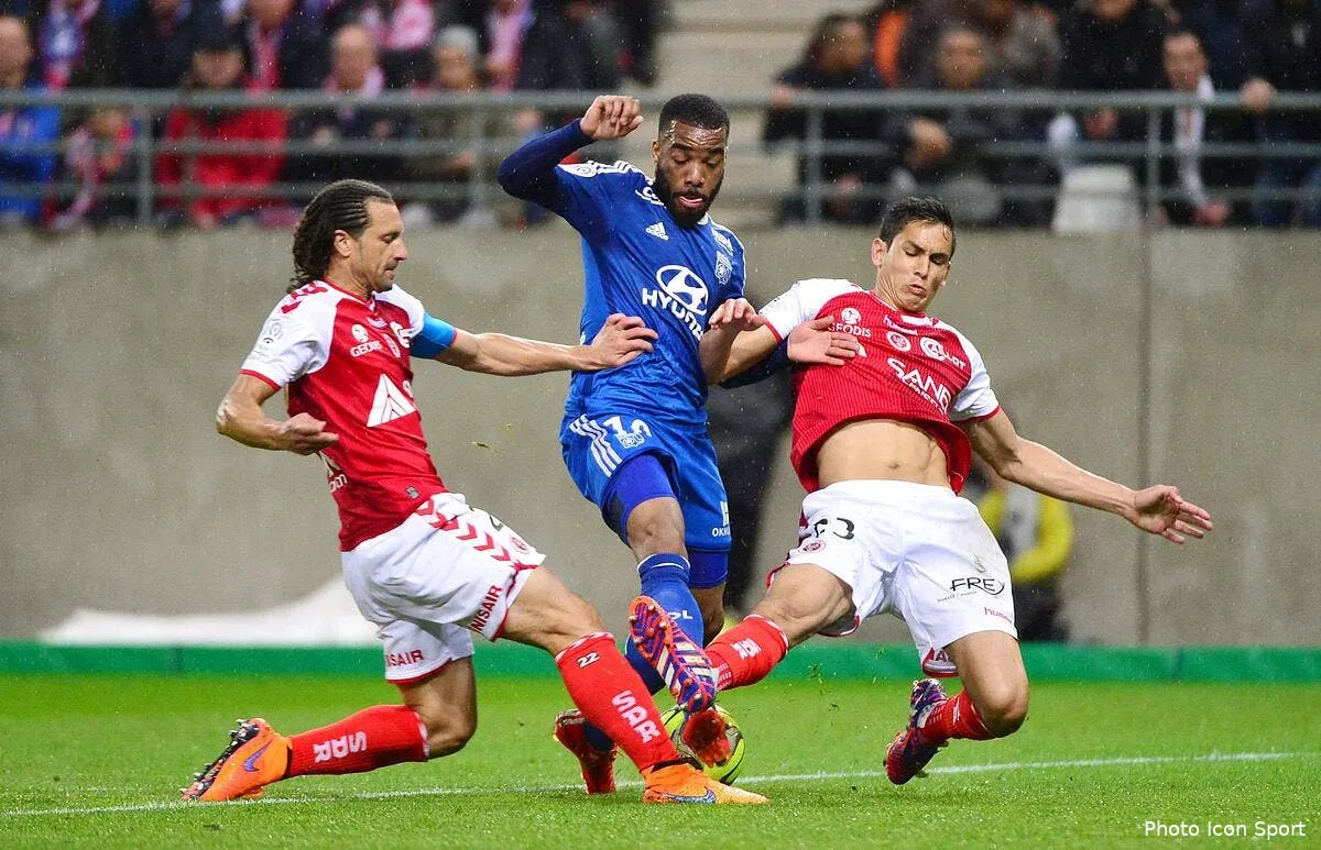 jallet en colere apres la victoire de l ol iconsport win 260415 05 18109907