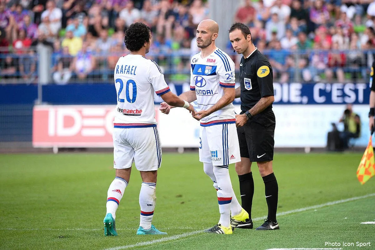 jallet vexe par la signature de rafael a l ol n importe quoi iconsport nlg 290815 17 149 1121879