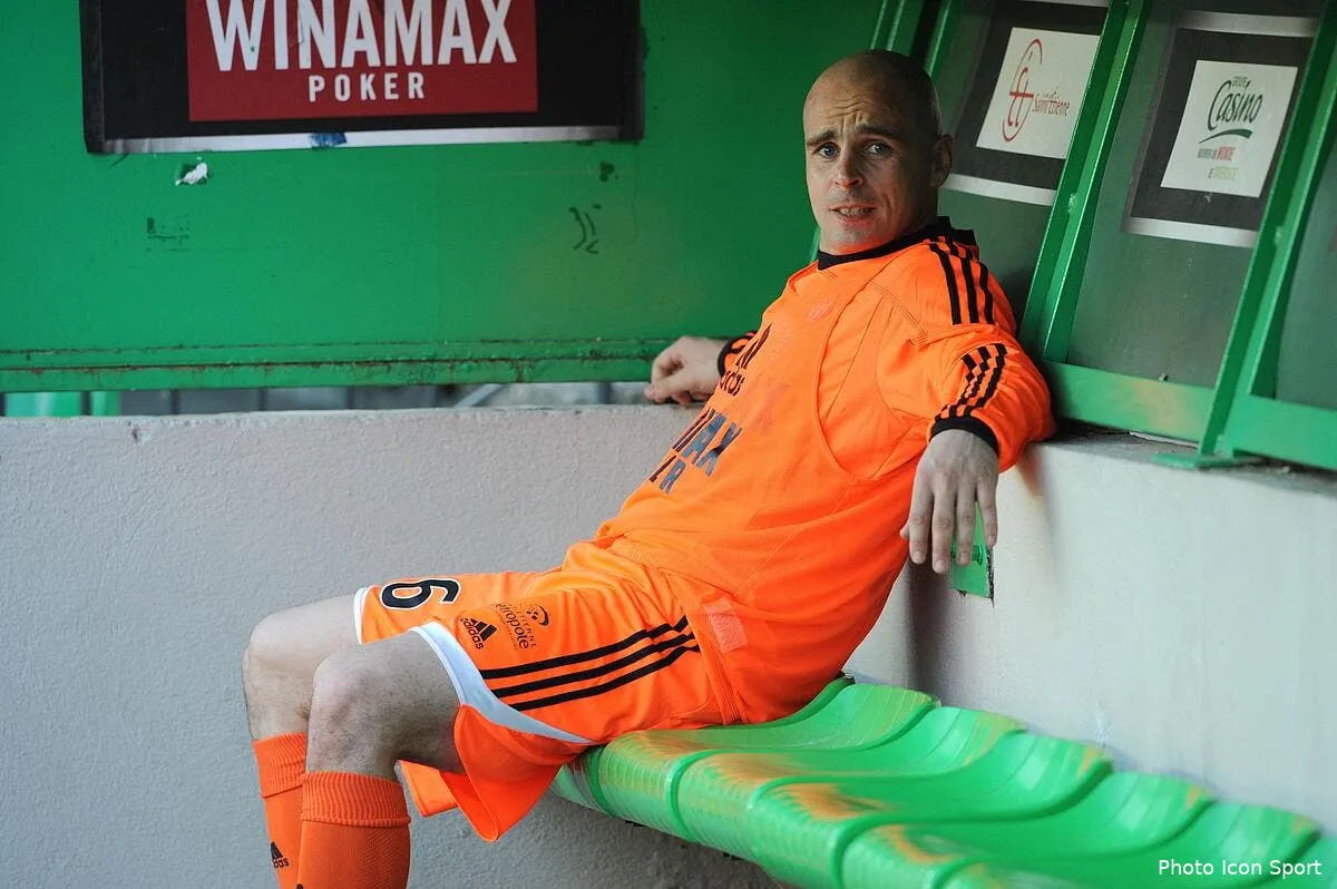 janot pret a rester la doublure de ruffier a l asse iconsport jpt 310312 14 8636757