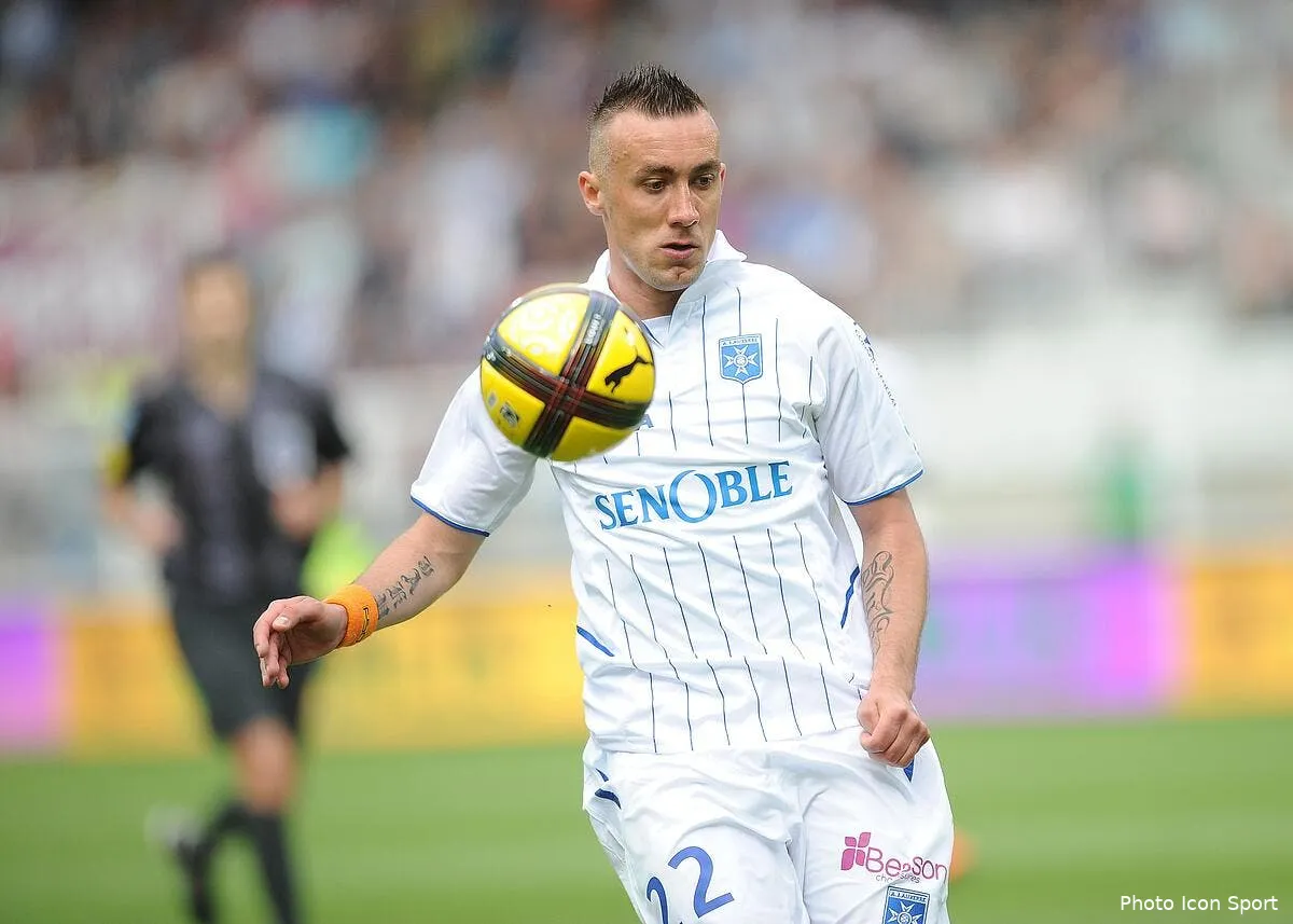 jelen prochain renfort a lille iconsport per240411 02520282