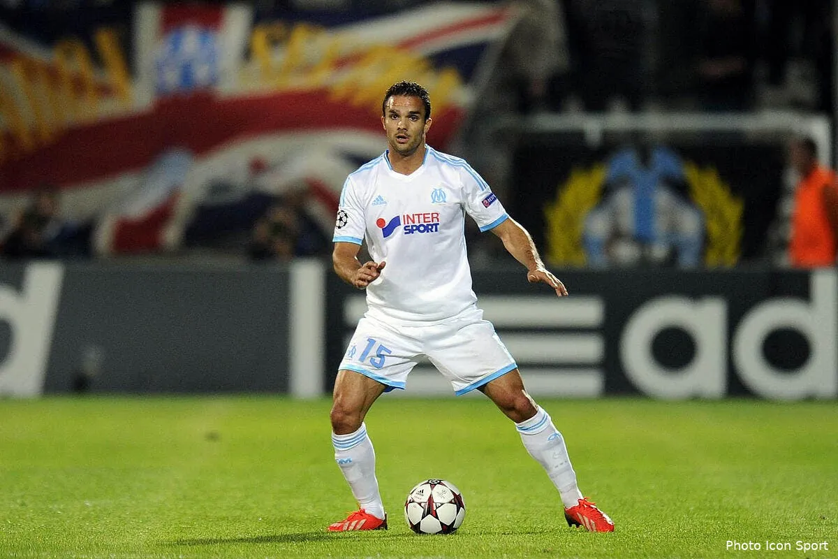 jeremy morel officialise son depart de l om pour l ol iconsport noe 221013 09 61112749