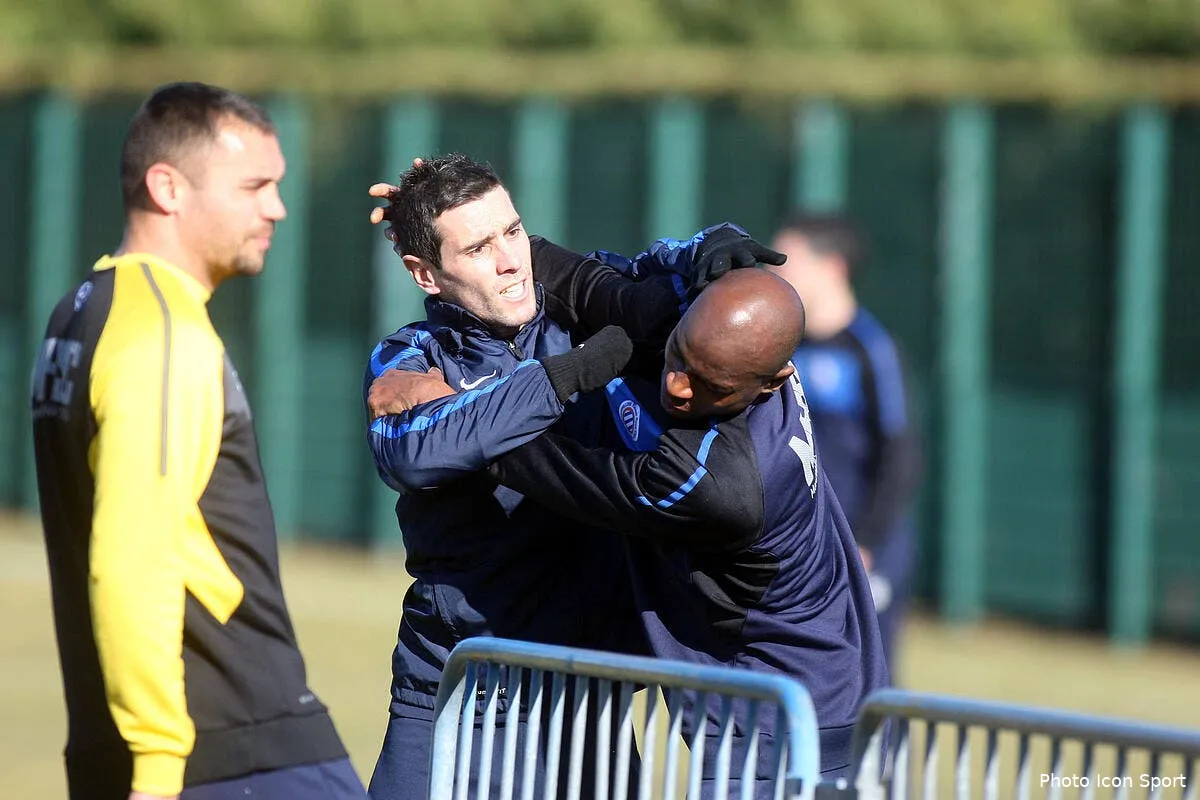 jeunechamp j aurais du mettre une gifle comme sakho iconsport guy 170212 05 0447915