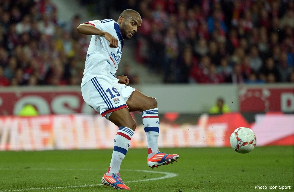 jimmy briand n est pas puni par l ol precise garde iconsport win 230912 60 4451025