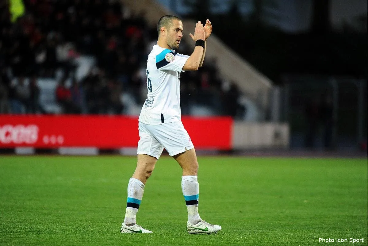 joe cole impatient de rectifier le tir a liverpool iconsport win 210412 05 7135577