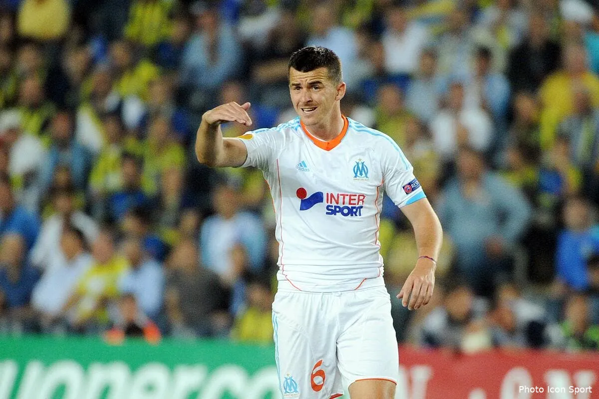 joey barton ou quand le bad boy de l om devient pathetique iconsport pet 200912 41 1253183