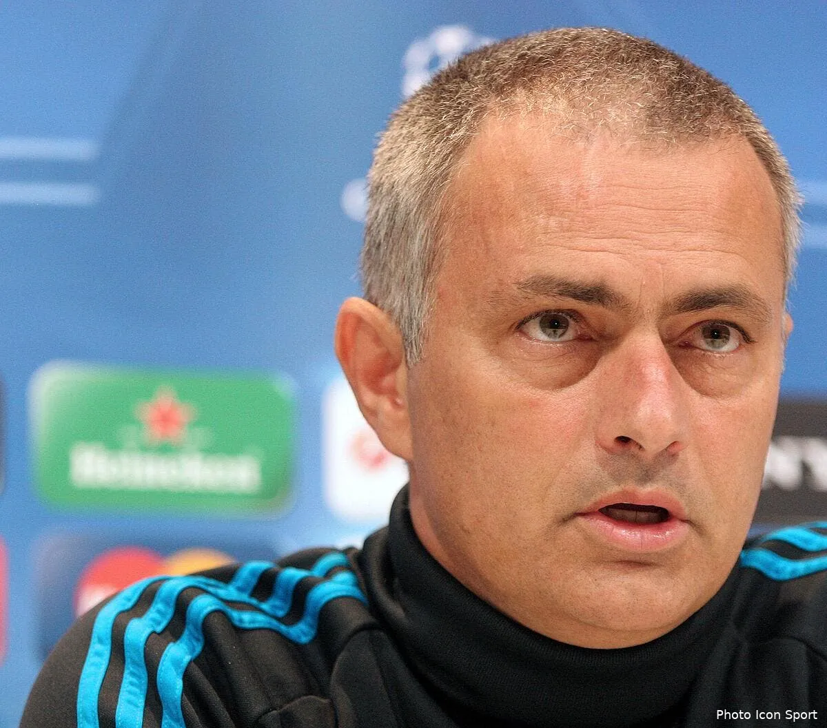 jose mourinho prolonge au real madrid jusqu en 2016 iconsport acp 240412 48 0735343