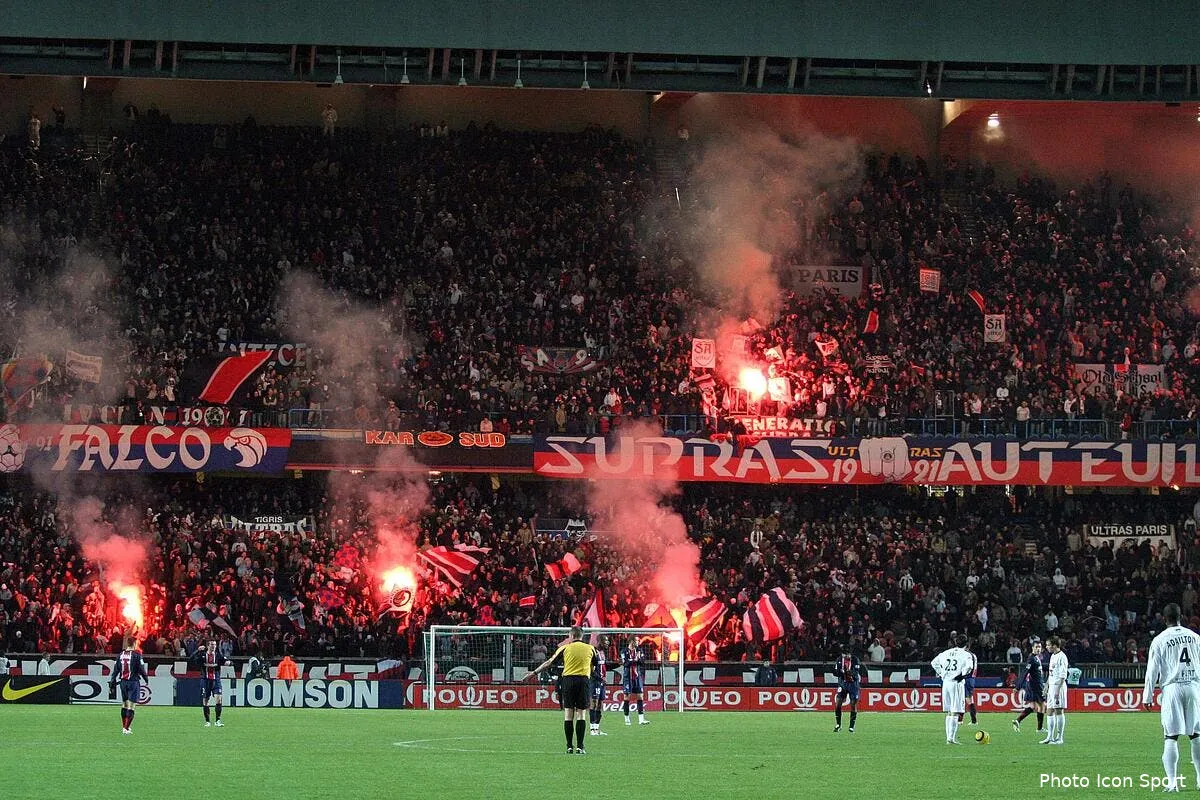 julien cazarre detruit le mythe de l ambiance au parc iconsport cai 101205 01 14122569