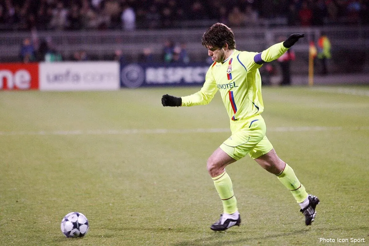 juninho approuve la strategie d aulas a l ol iconsport oap 270209 88 3367369