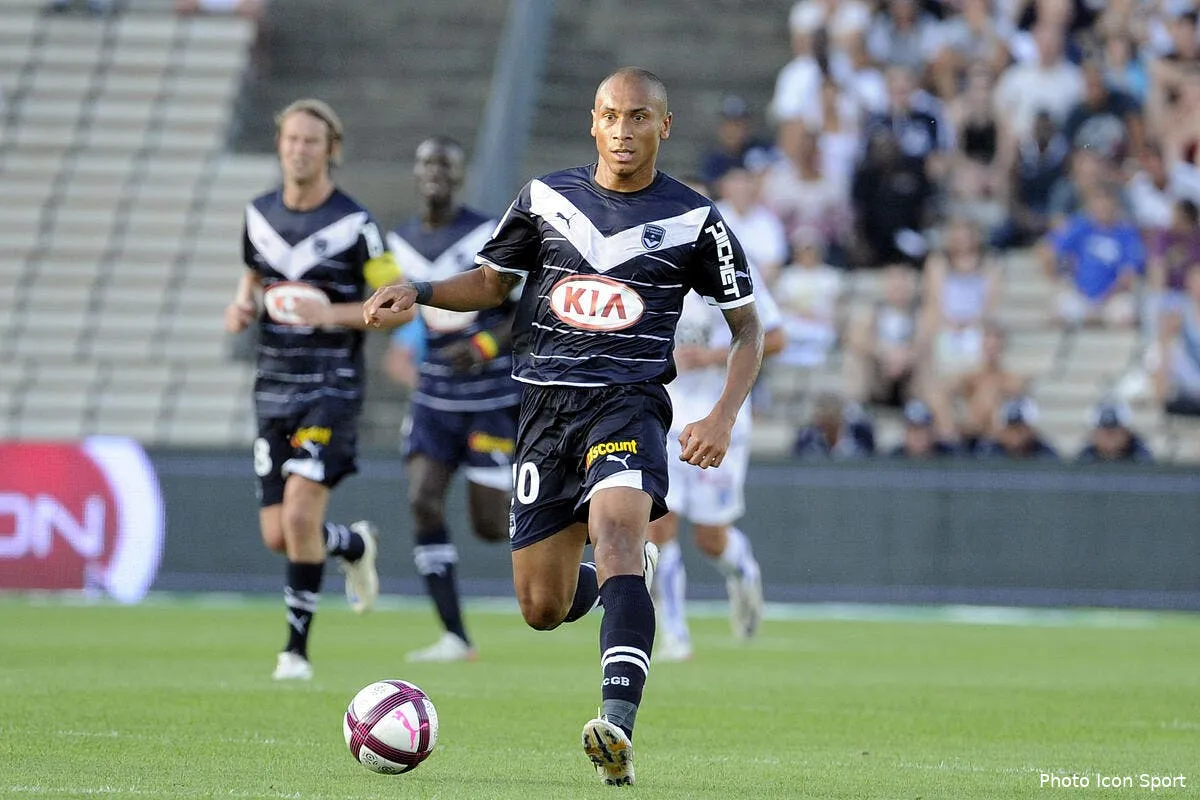 jussie demande a gillot de balancer des noms a bordeaux iconsport gad 200811 14 6024202